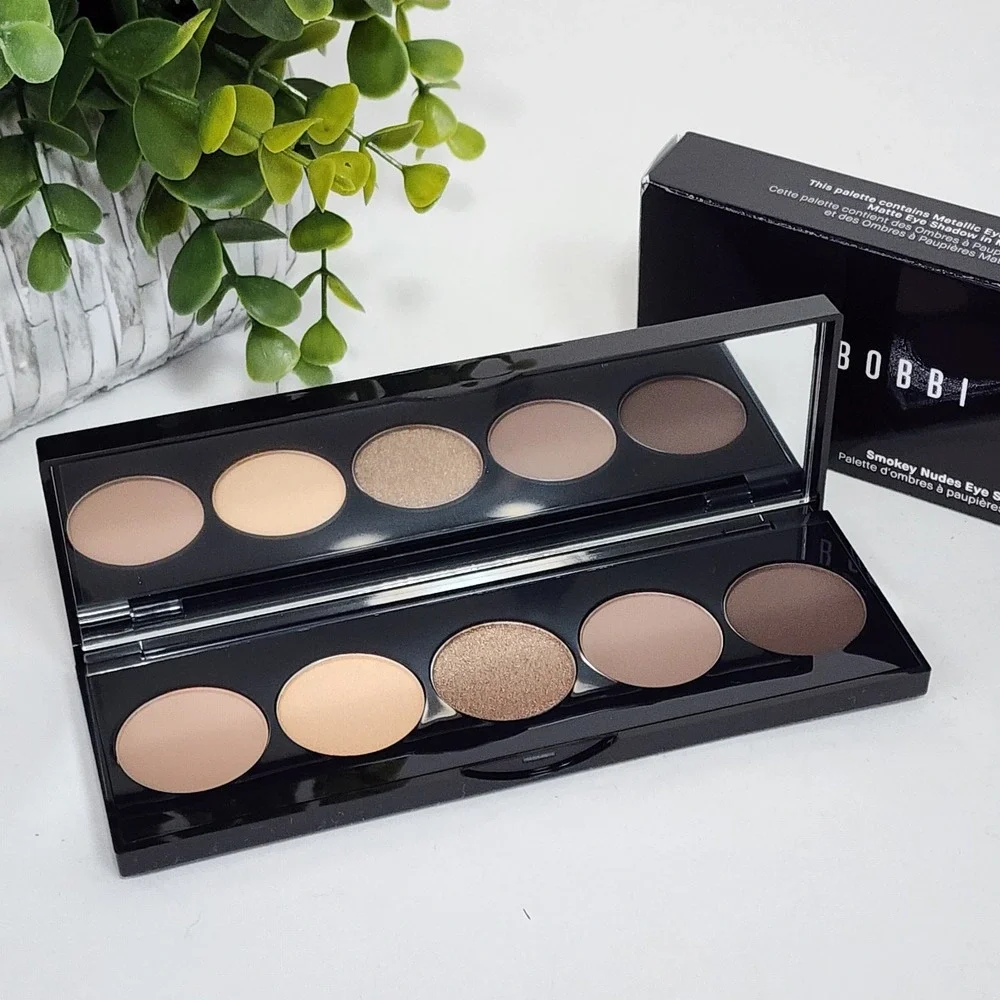 Bobbi Brown Smokey Nudes Eye Shadow Palette - Brand New